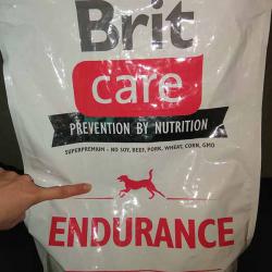 Фото сухого гипоаллергенного полнорационного корма «Брит Кеа Эндьюранс» с уткой и рисом для активных собак