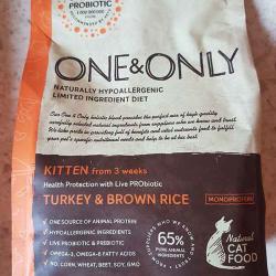 Фото мешка сухого гипоаллергенного полнорационного корма «Ван энд Онли» с индейкой и коричневым рисом для котят с 3 недель