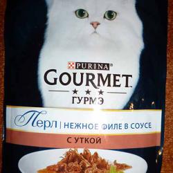 Фото консервированного полнорационного корма «Пурина Гурмэ Перл» «Нежное филе в соусе» с уткой для взрослых кошек