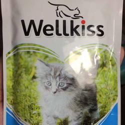 Фото консервированного полнорационного корма «Вэллкисс» — «Нежные кусочки в соусе» с ягнёнком и говядиной для котят